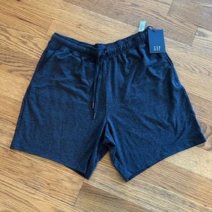 NWT Men’s Gap Sleep Short